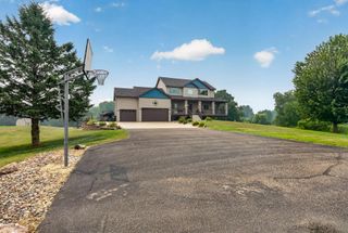 5524 188th Avenue NE, Wyoming, MN 55092