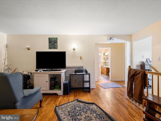 540 MONTICELLO ST, Winchester, VA 22601