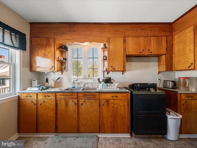 540 MONTICELLO ST, Winchester, VA 22601