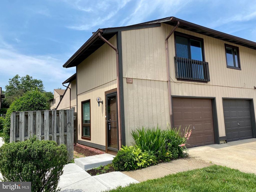 544 GLEN CT, Glen Burnie, MD 21061