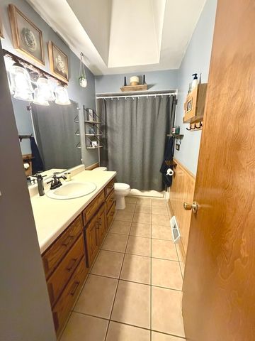 19834 Greenview Avenue, Mokena, IL 60448