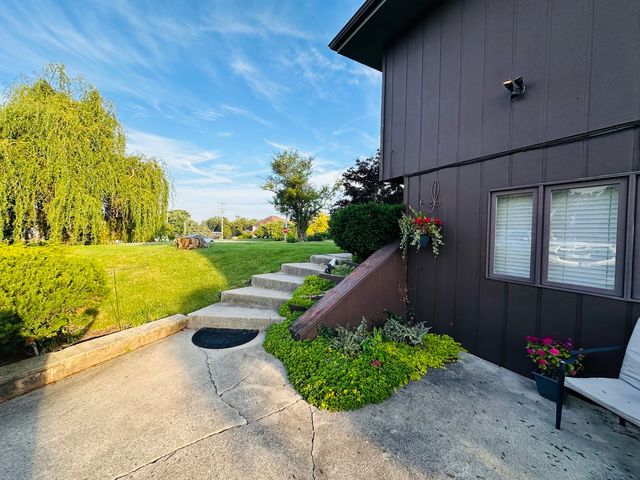19834 Greenview Avenue, Mokena, IL 60448