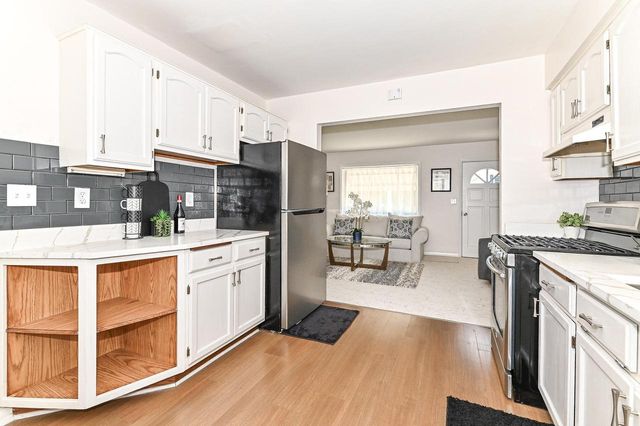 9730 W Keefe AVENUE, Milwaukee, WI 53222