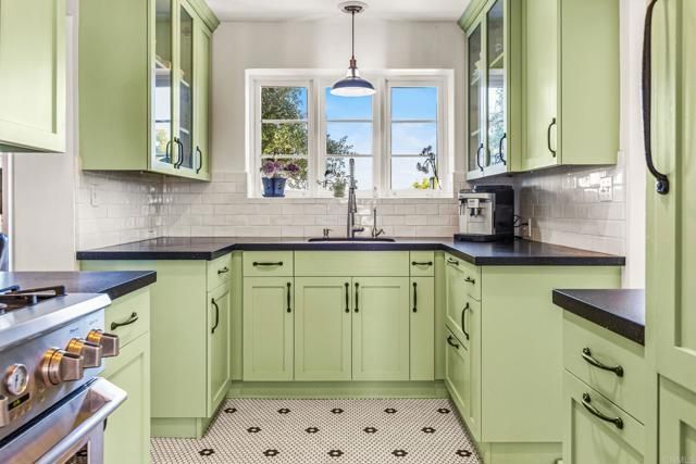 1792 Alta Vista Drive, Vista, CA 92084