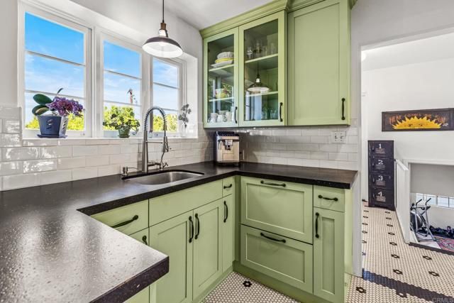 1792 Alta Vista Drive, Vista, CA 92084