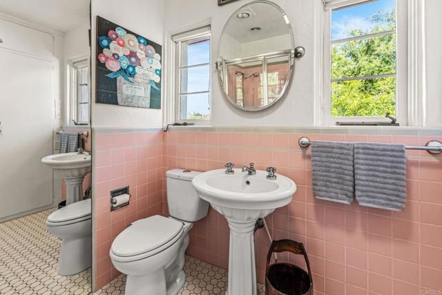 1792 Alta Vista Drive, Vista, CA 92084