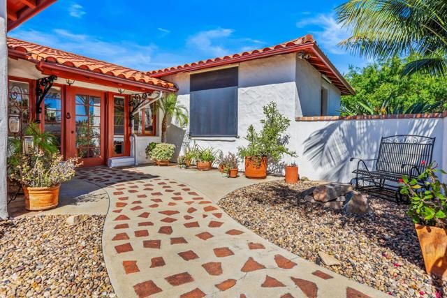 1792 Alta Vista Drive, Vista, CA 92084