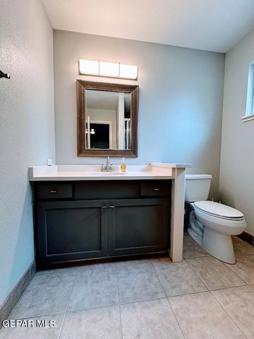 9309 W H Burges Drive, El Paso, TX 79925