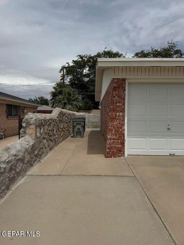 9309 W H Burges Drive, El Paso, TX 79925