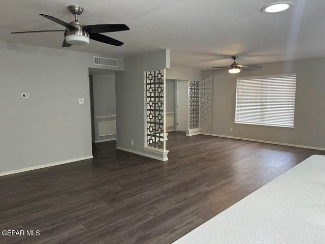 9309 W H Burges Drive, El Paso, TX 79925