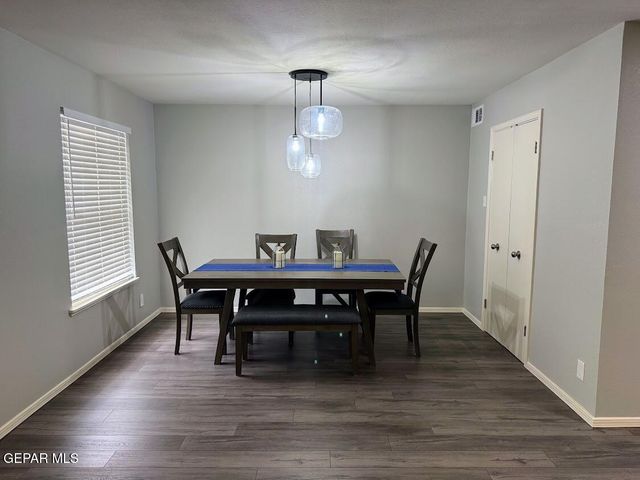 9309 W H Burges Drive, El Paso, TX 79925