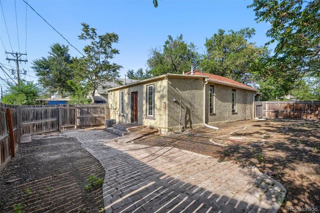 3834 Pecos Street, Denver, CO 80211