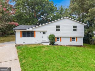 8081 Picadilly Court, Jonesboro, GA 30238