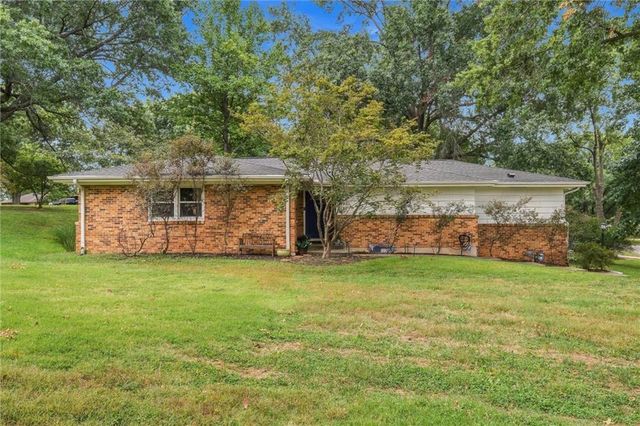 4431 N Grand Avenue, Kansas City, MO 64116
