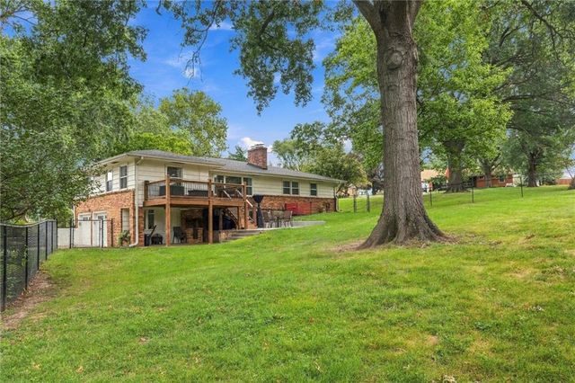 4431 N Grand Avenue, Kansas City, MO 64116