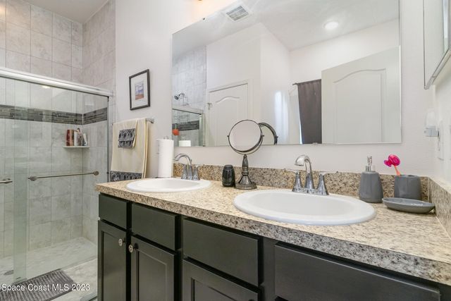 780 Harper Boulevard SW, Palm Bay, FL 32908