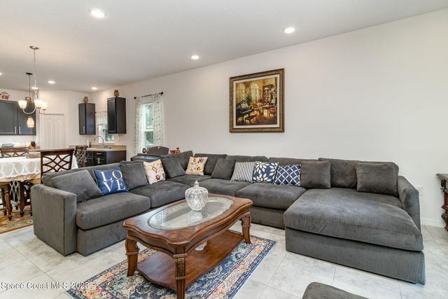 780 Harper Boulevard SW, Palm Bay, FL 32908