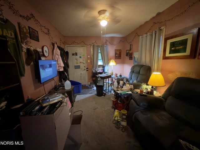2815 E Street, Toledo, OH 43608