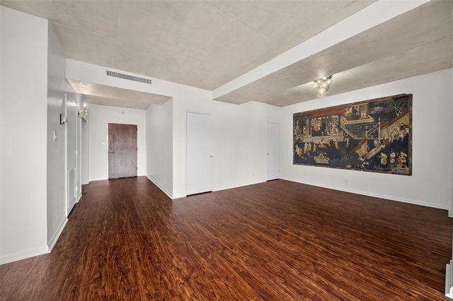 1400 Hermann Drive 3F, Houston, TX 77004
