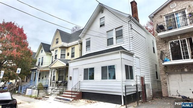 106 S 11th Street, Newark, NJ 07107