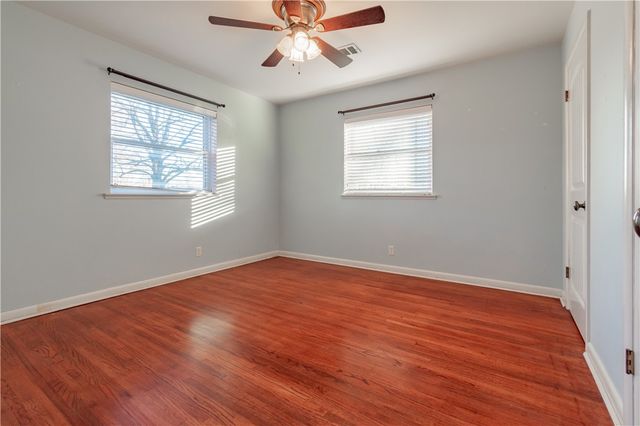 126 Rogers Circle Drive, Springdale, AR 72764