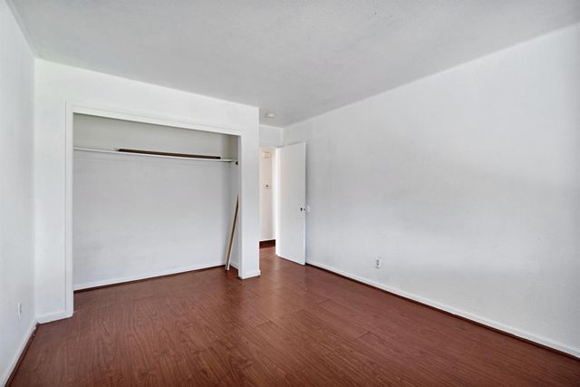 5798 W Acacia Avenue, Fresno, CA 93722