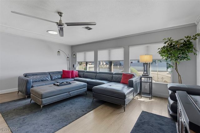 1870 East Viking Road, Las Vegas, NV 89169