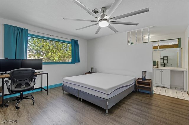 1870 East Viking Road, Las Vegas, NV 89169