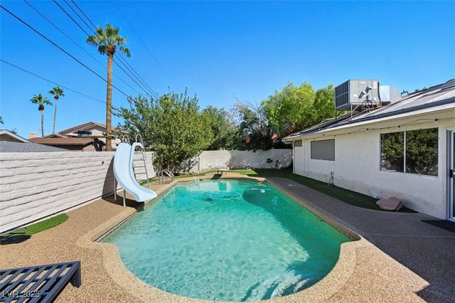 1870 East Viking Road, Las Vegas, NV 89169