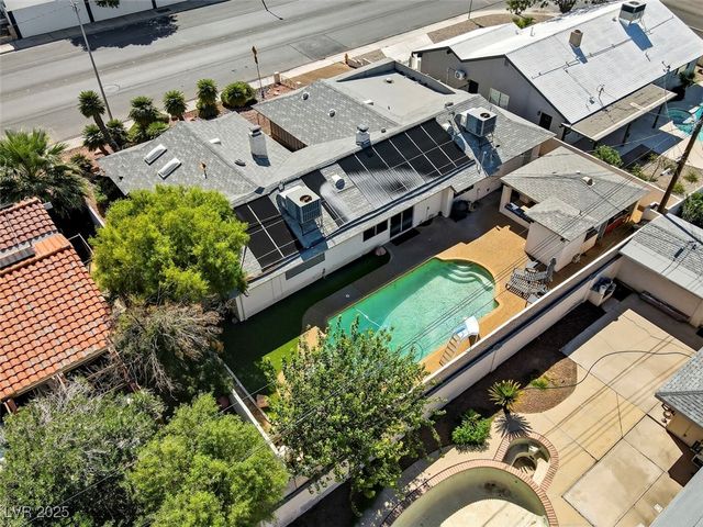 1870 East Viking Road, Las Vegas, NV 89169