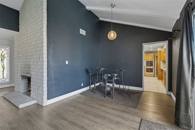 1870 East Viking Road, Las Vegas, NV 89169