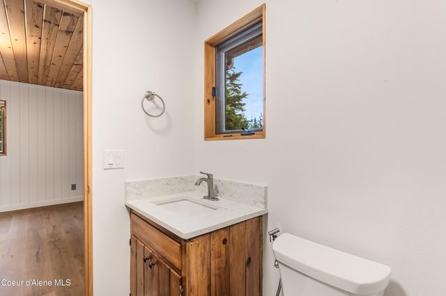 1143 E Rookery RD, Hayden, ID 83835
