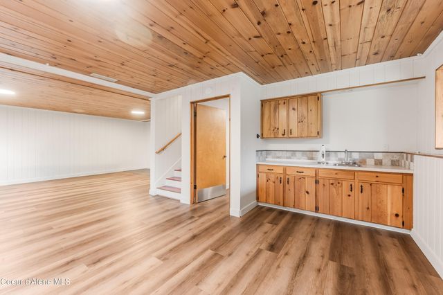 1143 E Rookery RD, Hayden, ID 83835