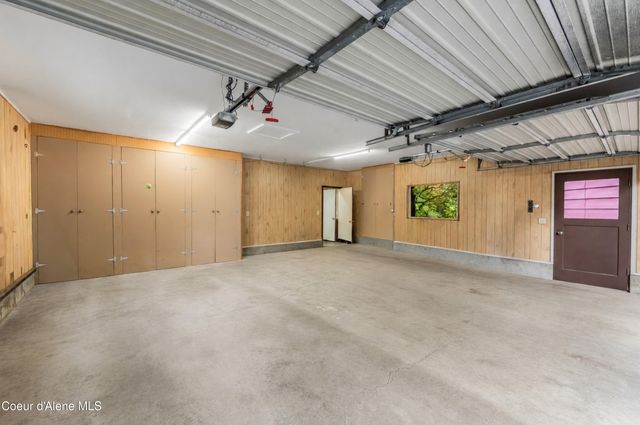 1143 E Rookery RD, Hayden, ID 83835