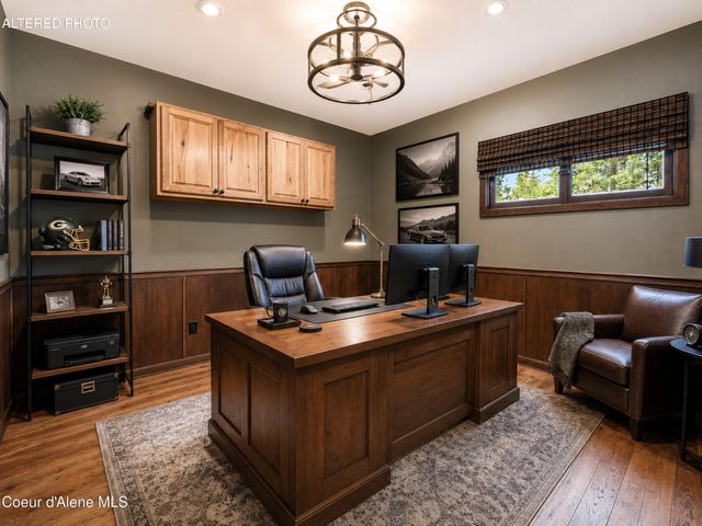 1143 E Rookery RD, Hayden, ID 83835