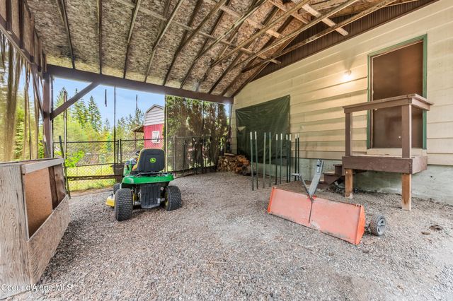 1143 E Rookery RD, Hayden, ID 83835