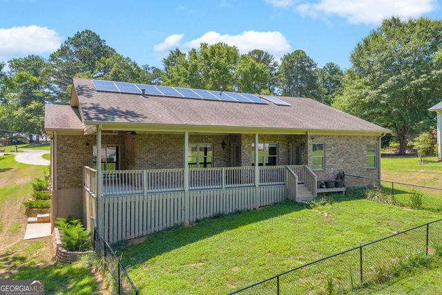 5988 Shadburn Ferry Road, Buford, GA 30519
