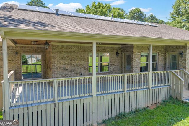 5988 Shadburn Ferry Road, Buford, GA 30519