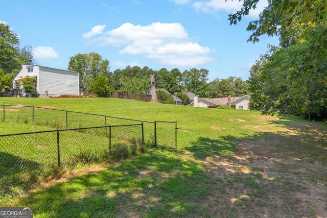 5988 Shadburn Ferry Road, Buford, GA 30519