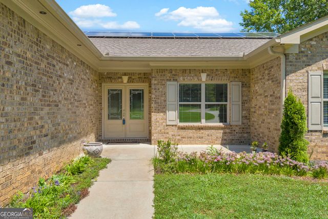 5988 Shadburn Ferry Road, Buford, GA 30519