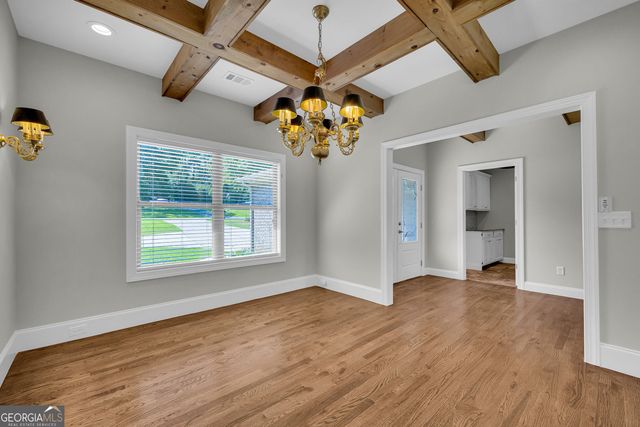 5988 Shadburn Ferry Road, Buford, GA 30519