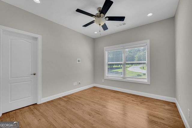 5988 Shadburn Ferry Road, Buford, GA 30519