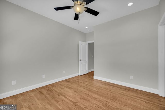 5988 Shadburn Ferry Road, Buford, GA 30519
