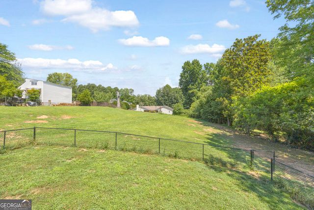 5988 Shadburn Ferry Road, Buford, GA 30519