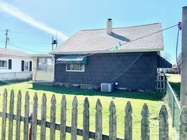 526 Earl Ave Rear, New Kensington, PA 15068