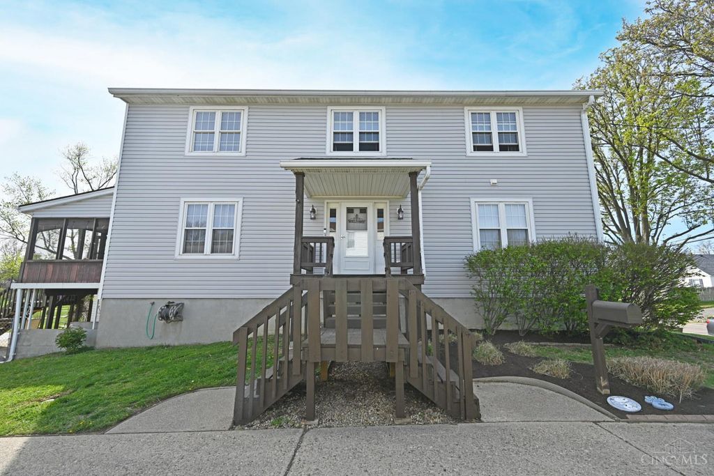 4215 Matson Avenue, Deer Park, OH 45236
