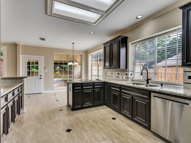 2814 Sanctuary Cove, Katy, TX 77450