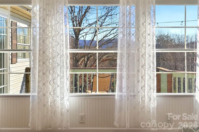 3178 Mentink Way, Nebo, NC 28761