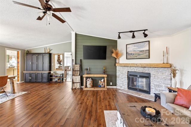 3178 Mentink Way, Nebo, NC 28761