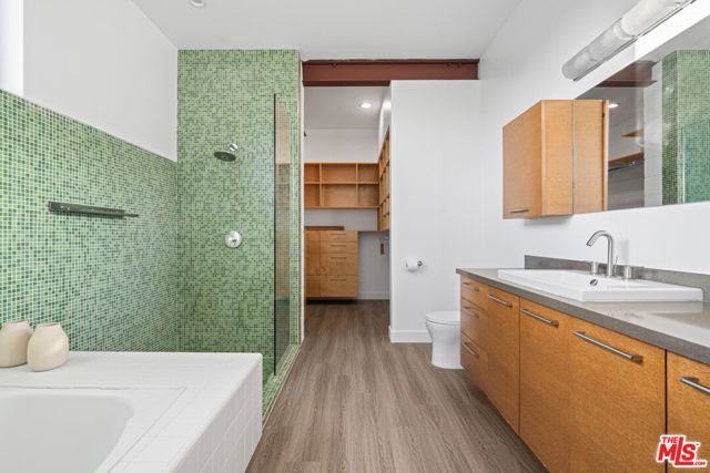 800 Indiana Avenue, Venice (los Angeles), CA 90291